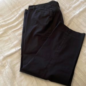 Perfect crop pant.  Perfect for warmer weather.  Length just above ankle.